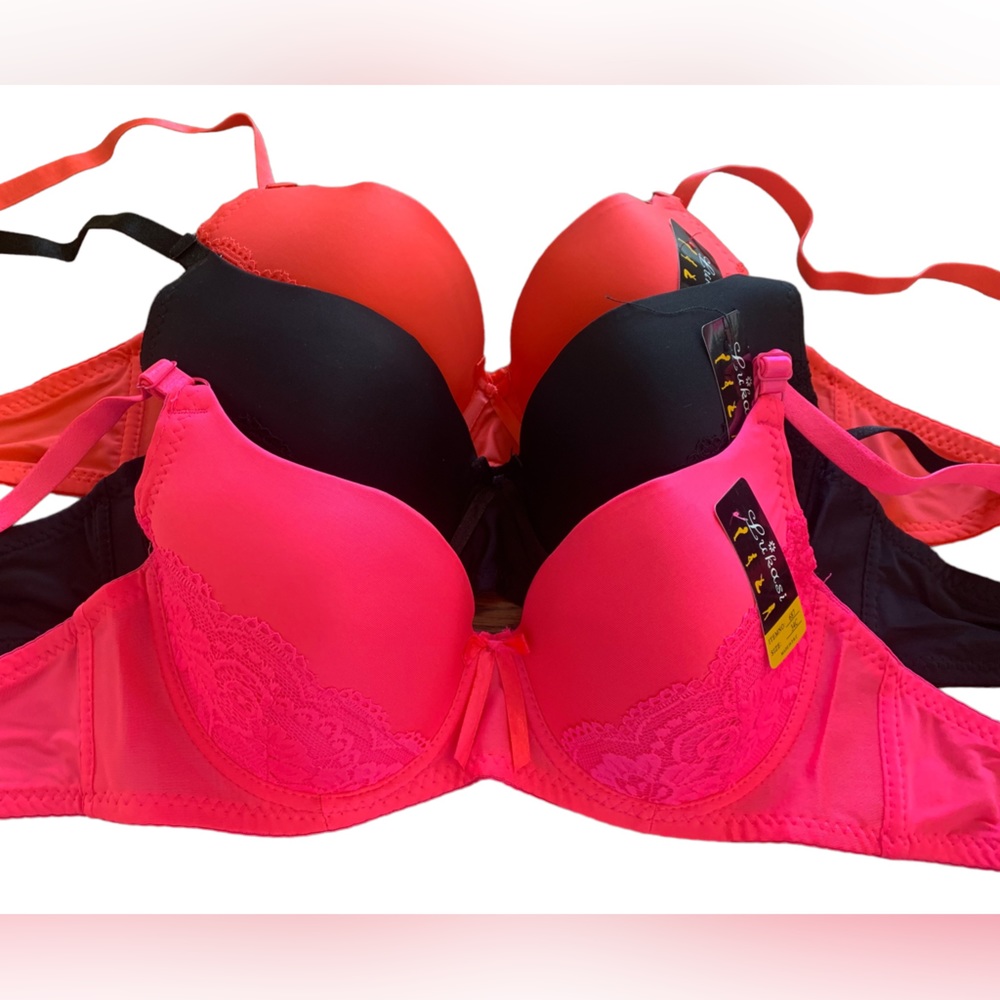 3 pack bras.  NWT. 34C